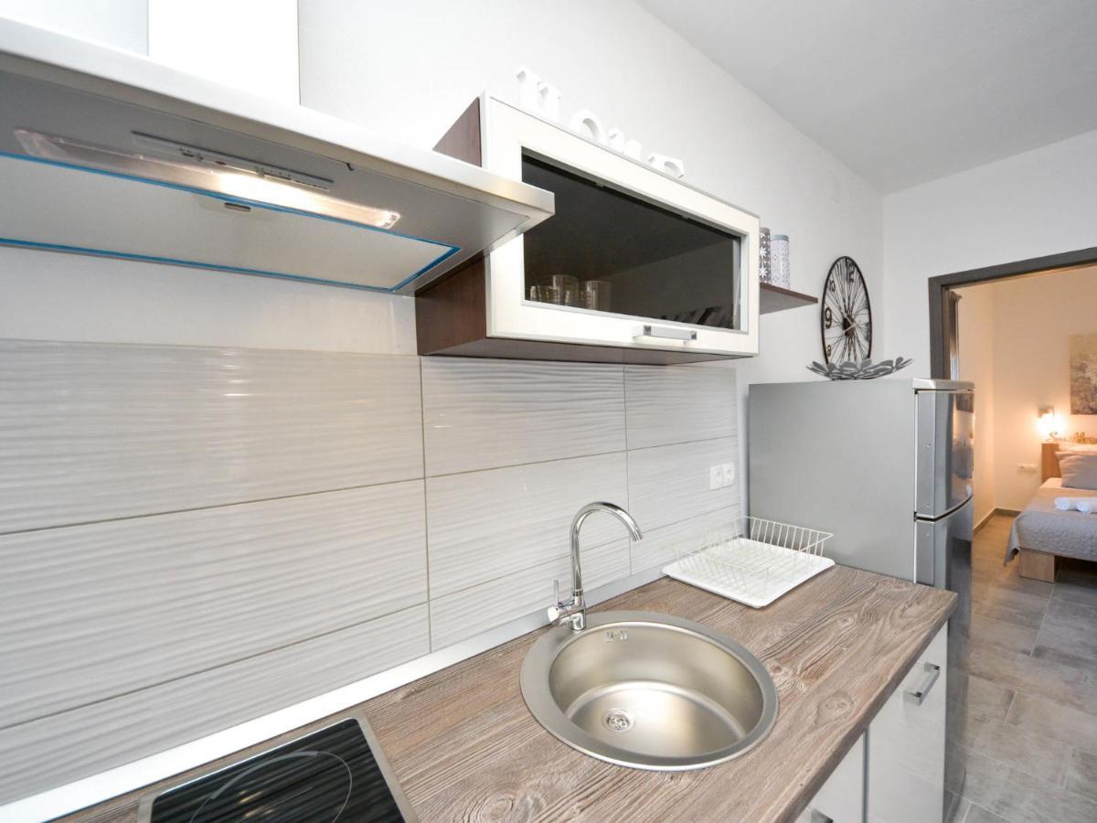 Apartment Silvija-4 By Interhome Vir Exterior photo